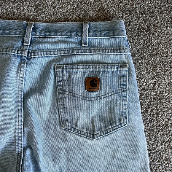 Carhartt Light Wash denim Jean, distressed - Picture 1 of 11